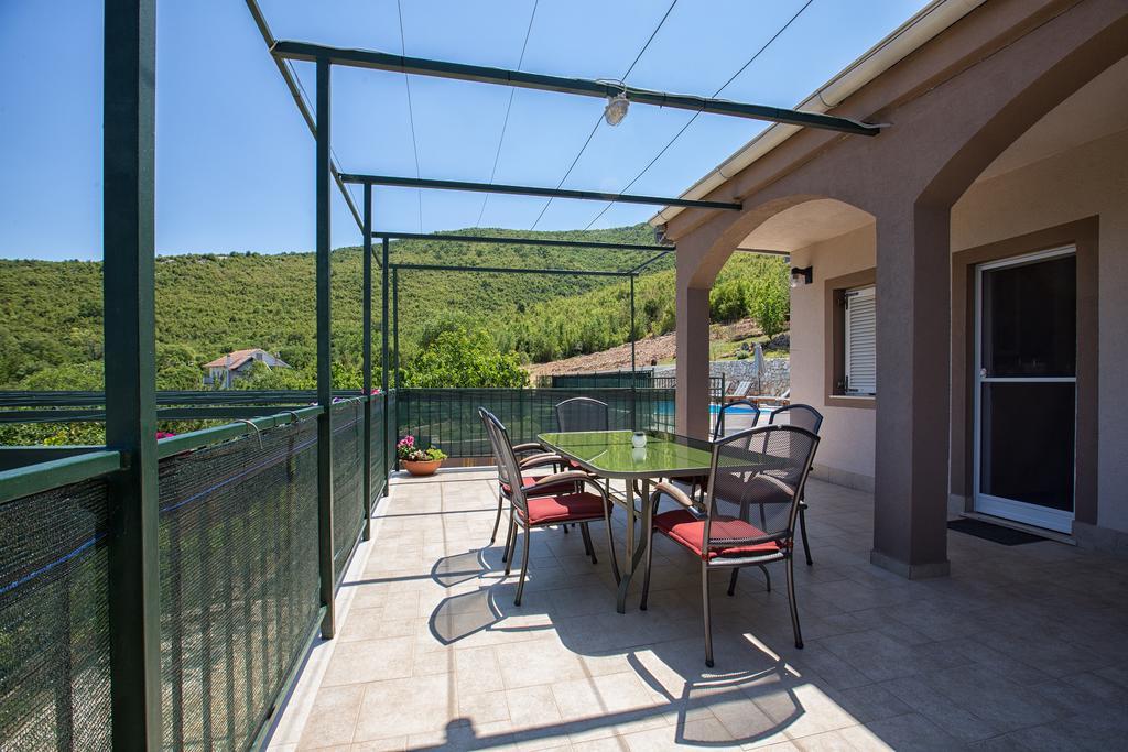 Holiday Villa Anna Primorski Dolac Dış mekan fotoğraf